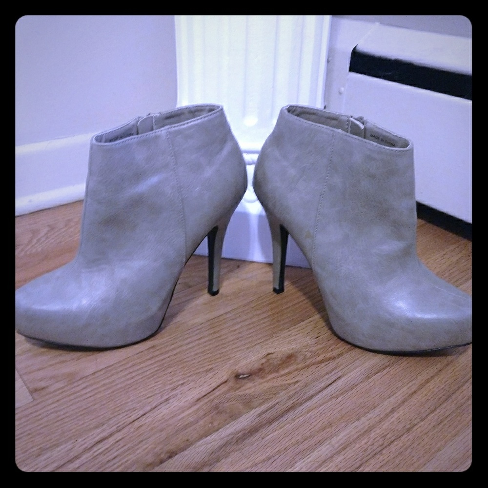 2b Bebe Women's Heels/booties